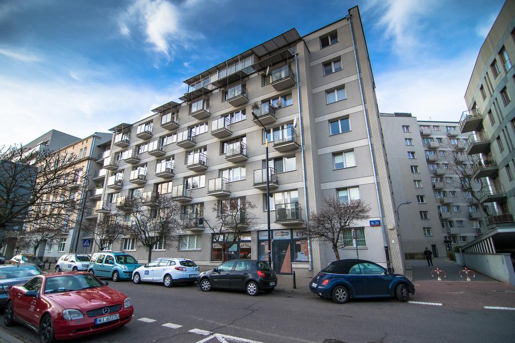 The White Apartment Varsovie Extérieur photo