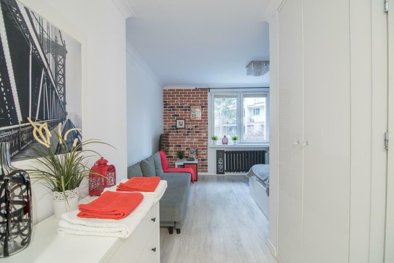 The White Apartment Varsovie Extérieur photo